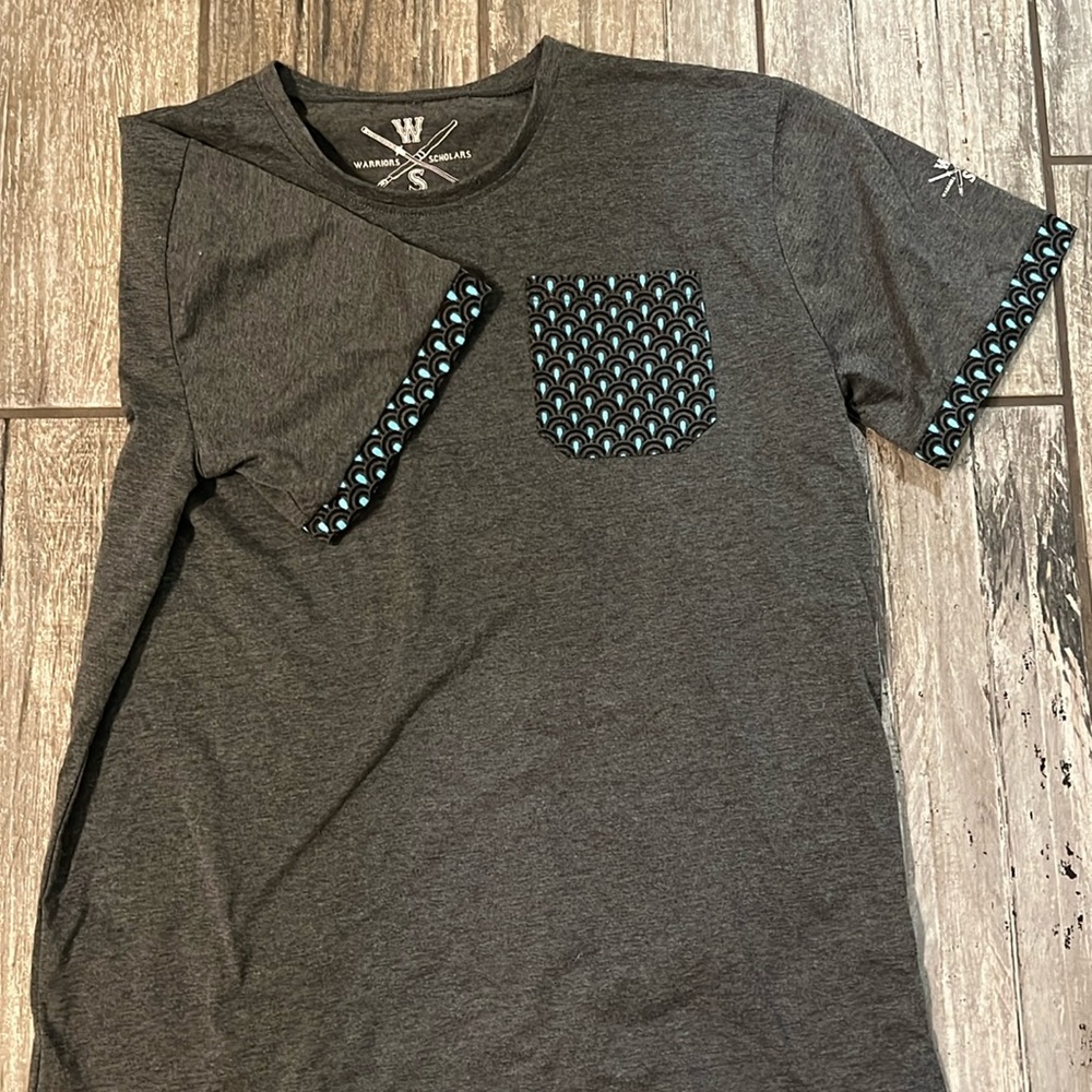 Contrast pocket shirt